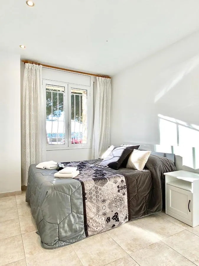 Appartement devant la plage Roses